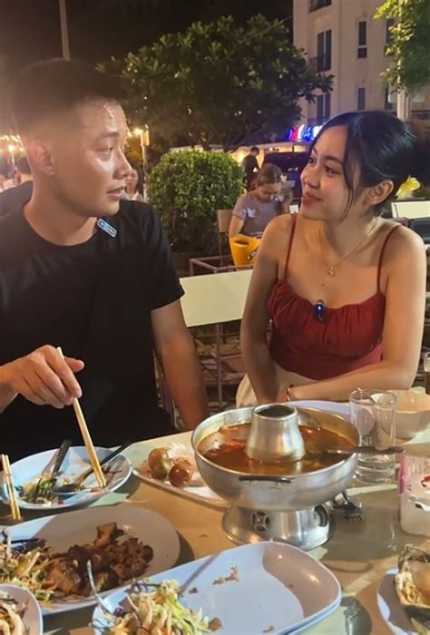 Quang Linh Ch Nh Th C H N H V I Hot Girl L O D Nh S P T I V Ra M T S Th T B T Ng Tin