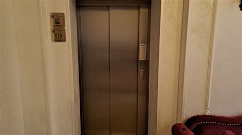 S Orona Or Traction Elevator At Hotel Caraiman Sinaia