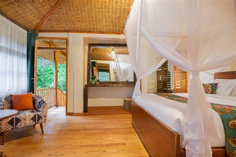 Where To Stay While On Uganda Safari