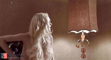 Cool Naked Hefty Breast Celebrity Actress ZB Porn