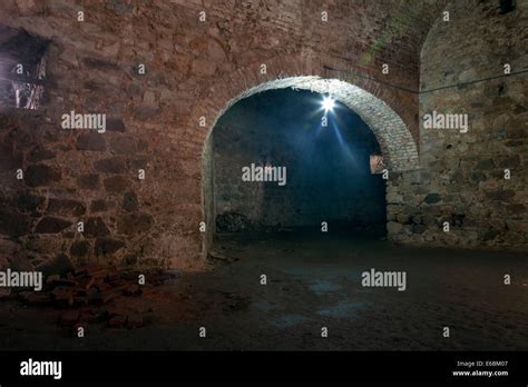 Slave Cell Cape Coast Castle Hi Res Stock Photography And Images Alamy