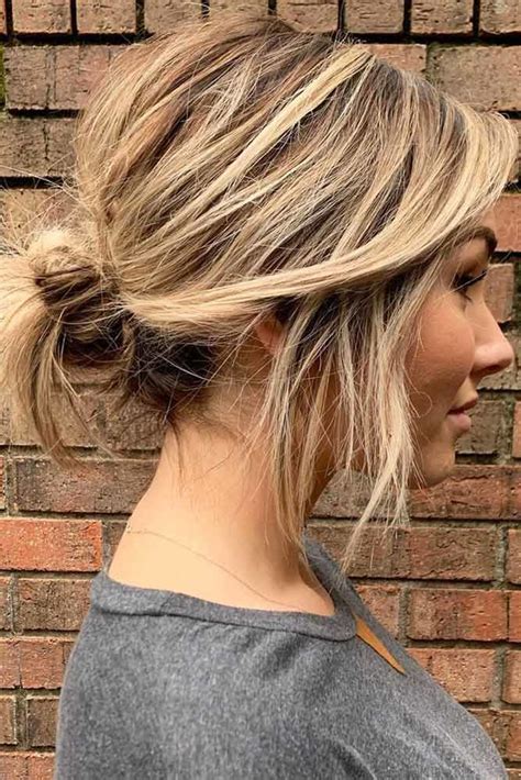 Top Inspirasi Demi Chignon Cheveux Court