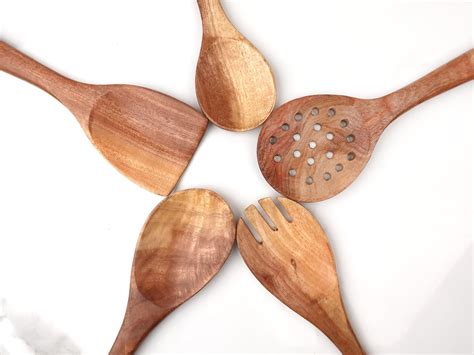 Laddles Set Of 5 Neem Wood Rosh Cookwares