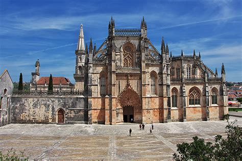 The 10 Most Beautiful Churches In Portugal