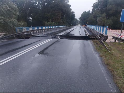 Dk W Brzegu Jest Przejezdna Wci Utrudnienia Na Kilku Odcinkach