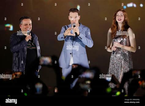 Joe Russo Benedict Cumberbatch And Karen Gillan Speak To Fans During