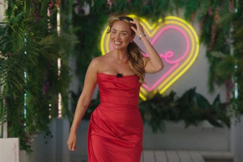 Who is Nicole Samuel? Meet Love Island 2024 contestant and accounts