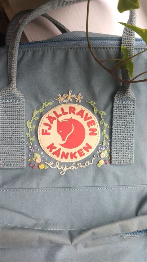 fjallraven kanken flower embroidery | Embroidery bags, Cute embroidery patterns, Diy embroidery ...