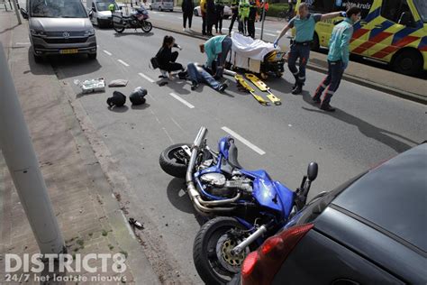 Vader En Kind Ernstig Gewond Bij Aanrijding Met Motor Leyweg Den Haag