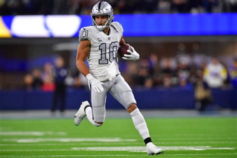 WR Mack Hollins Signing With Falcons