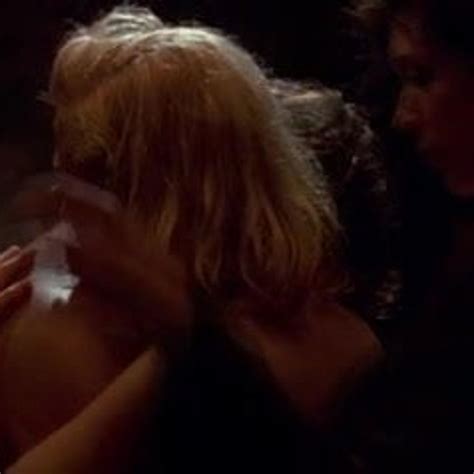 Bad Lieutenant 1992 Threesome Erotic Scene Mfm Porn 3e XHamster