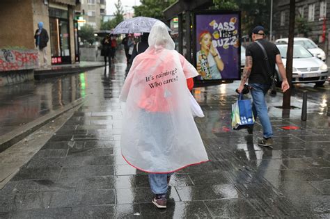 CIKLON PODELIO SRBIJU NA DVA DELA Sudar vazdušnih masa sa juga i severa