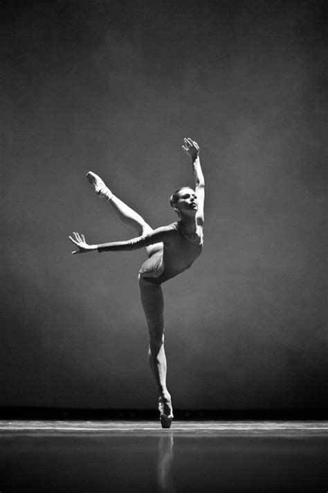 Contemporary Ballet by Mariya Andriichuk | Contemporary ballet, Ballet ...