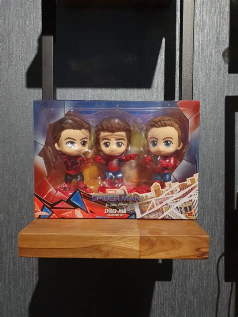 Hot Toys Spiderman No Way Home Spiderman Peter 1 2 3 Cosbaby Figurine Collectible Set MISB