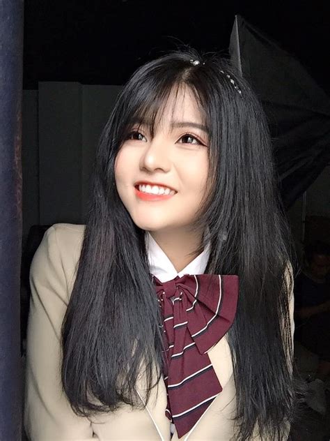 Hot Girl Xinh P C Nhi U L T Theo D I Nh T Tr N Tiktok N M B O D N Tr