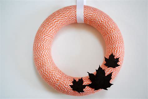 Baker's Twine Fall Wreath - Merriment Design