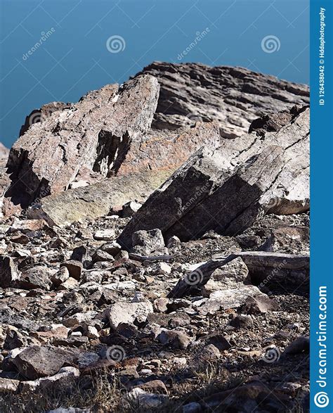 Boulders On The Lake Shore Stock Photo Image Of Oregon 126438042