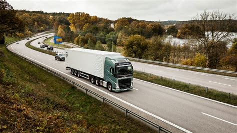 Volvo Trucks Wprowadza Na Rynek Wyj Tkow Opcj Stanowi C Po Czenie