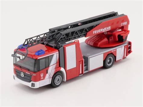 Herpa 093521 MB Econic Dlk Aerial Ladder Fire Brigade Landshut Nip 1703