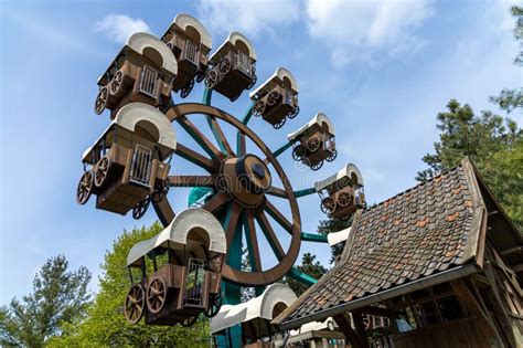 Chuckwagon Ferris Wheel In Slagharen Amusement Park Stock Photo