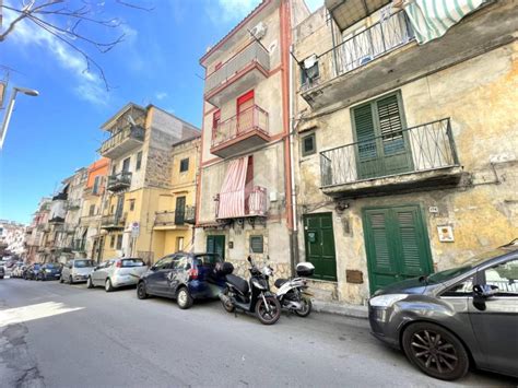 Vendita Appartamento Palermo Bilocale In Via San Martino Buono