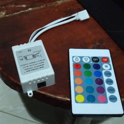 Jual Modul Lampu Strip LED 24Key RGB Dengan Remote Control Infra Merah