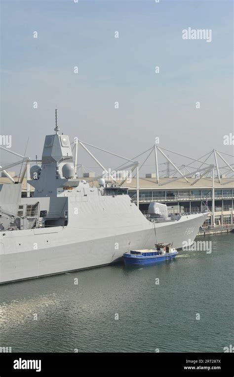 London Uk September Hnlms De Ruyter Eine Fregatte Der De