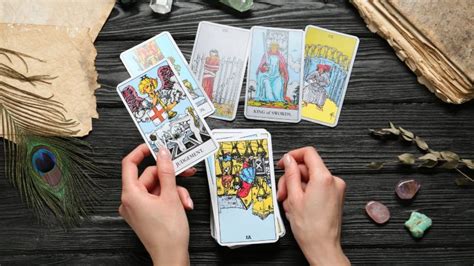 4 Tarot Legesysteme für Klarheit Horoskop de