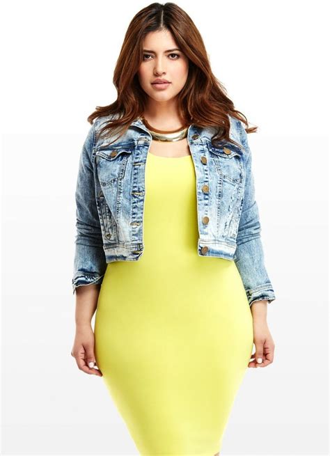 Желтое летнее платье