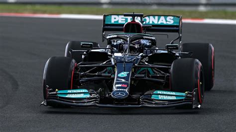 Turkish Grand Prix Report And Highlights Hamilton Leads