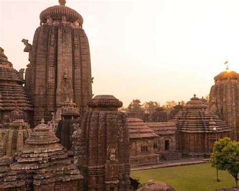 Lingaraja Temple Bhubaneswar Timings Legend History Festivals