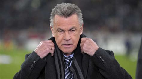 Hitzfeld Im Tz Interview Bayern Wird Sich Keine Bl E Geben