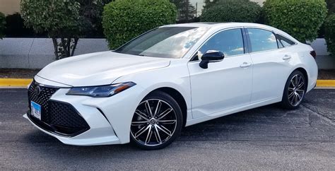 Test Drive 2019 Toyota Avalon Touring The Daily Drive Consumer Guide