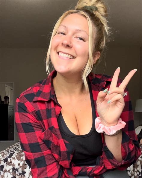 My Links • @annnneeee • Milkshake Website Builder