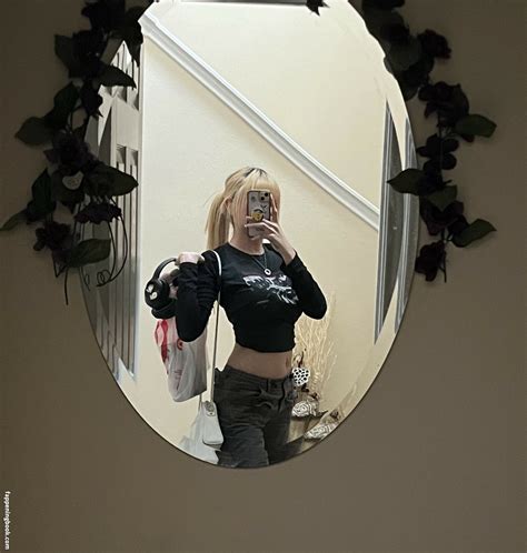 Asuu Nude OnlyFans Leaks Fappening FappeningBook