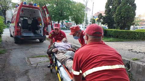 Băutura bat o vina În loc să ajungă acasă l au dus pompierii la spital