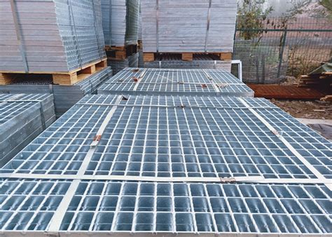 Hot Dip Galvanized Walkway Platform Bar Grating Catwalk Steel Grating