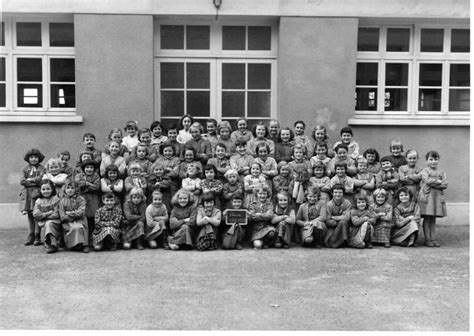 Photo De Classe Cole De Filles De Ecole Communale