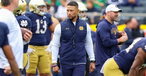 What Notre Dames Marcus Freeman Said On Wake Up The Echoes