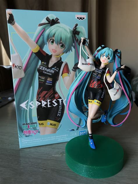 Hatsune Miku Espresto Racing Team UKYO Ver Figure Review