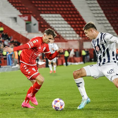 Talleres le gana 1 0 a Huracán resultado que posterga la consagración