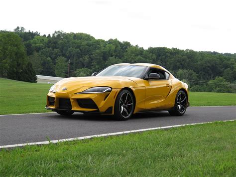 2023 Toyota Supra Pictures: | U.S. News