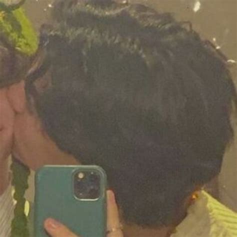 Discover 280 Matching Gay Pfp And Gay Ideas Gay Flag Lgbt Pride Art Gay Aesthetic And More