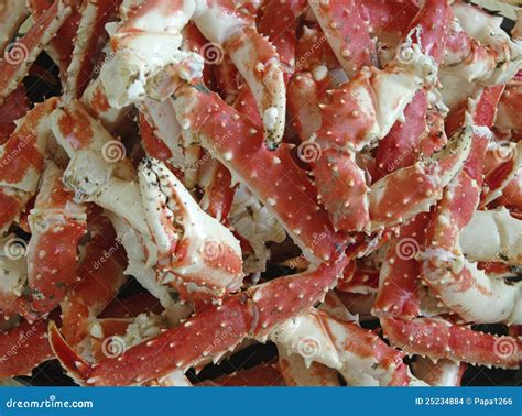 Fresh King Crab Legs On Ice Stock Images Image 25234884