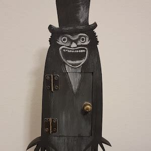 Babadook Decoration / Mister Babadook / Horror Art / Creepy Art / Decor ...