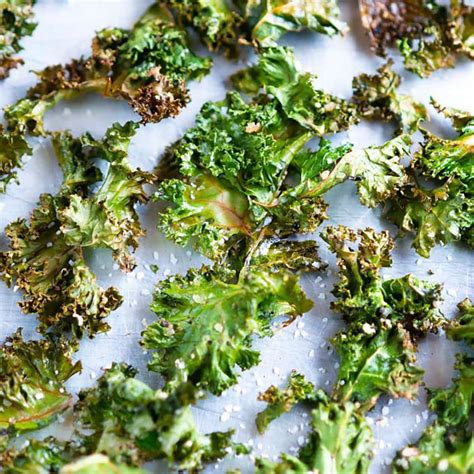 How To Make Perfectly Crispy Baked Kale Chips Aberdeen S Kitchen