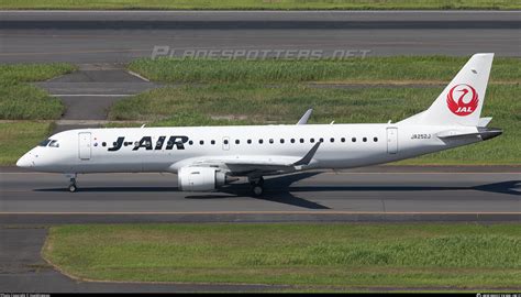 JA252J J Air Embraer ERJ 190STD ERJ 190 100 Photo By HuoMingxiao ID