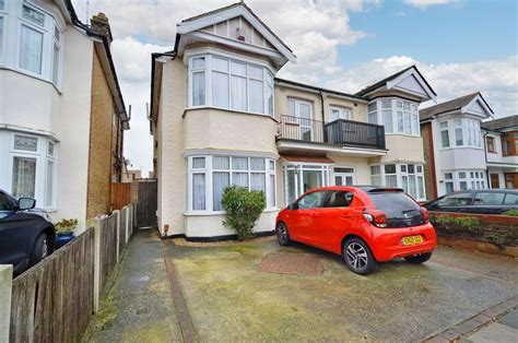 4 Bed Semi Detached House For Sale In Brunswick Road Southend On Sea