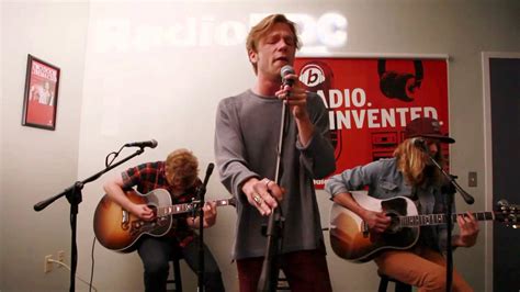 Live In The Studio Cage The Elephant Shake Me Down Youtube