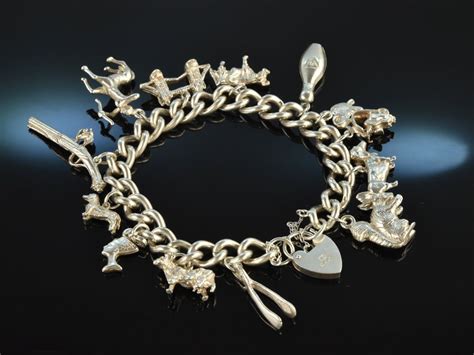 London 1979 Klassisches Bettelarmband Silber 925 Mit 13 Charms